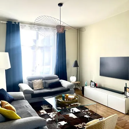 Beautiful Family Poitiers